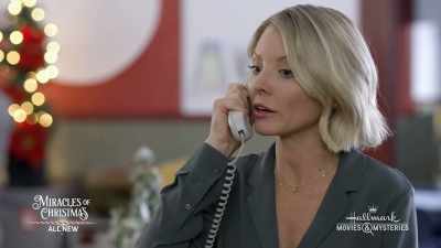 Okay, listen, if it will
make you feel any better, - Debbie Macomber's A Mrs. Miracle Christmas