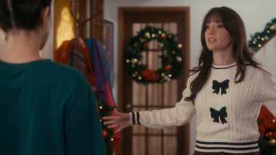 Okay, listen, - A '90s Christmas