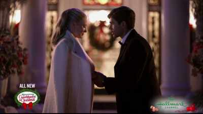 Okay, look, you don't have
to decide anything right now. - Christmas at Graceland: Home for the Holidays
