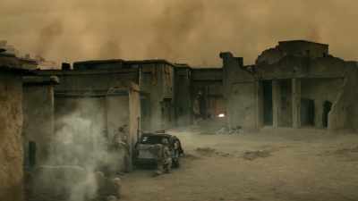 Okay, look, front door's out.
We got to get off the streets now. - SEAL Team