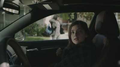 - Okay, look me in the eye.
- Hello! Help! - Kidding