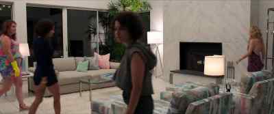 - Okay.
- Looks pretty good. - Rough Night