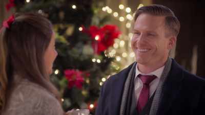 Okay, maybe I cheated
a little, so we got each other. - Meet Me Under the Mistletoe