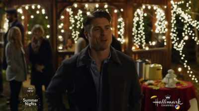 Okay, this must be the fourth
hidden talent I'm guessing. - Love on Harbor Island