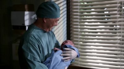 Okay, now, big push. Big push. - Once Upon a Time