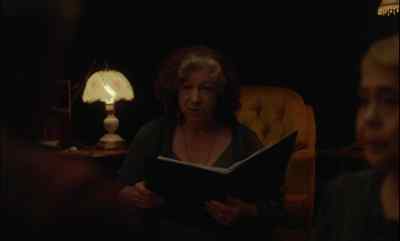 Okay, now, Dan, you
do the same to Rita. - Ghostlight