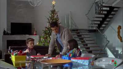 Okay, now you have everything you need - Christmas Next Door