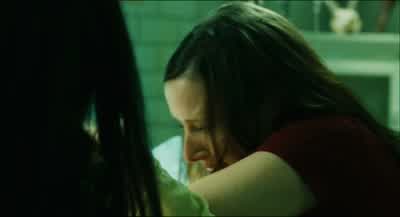 Okay, now hold him down. - Saw III