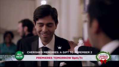 Okay, now I'm really happy I
came, - Christmas at Graceland: Home for the Holidays