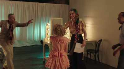 Okay, now lead her
on through the backstage. - The Last Tycoon