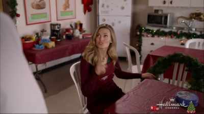 Okay, now let's get started
because you have a lot to learn. - Christmas in Love