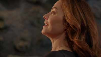 Okay. Now, use that air
to radiate your voice - Christmas Stars