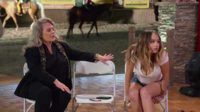 Okay now, watch and learn. - Insatiable