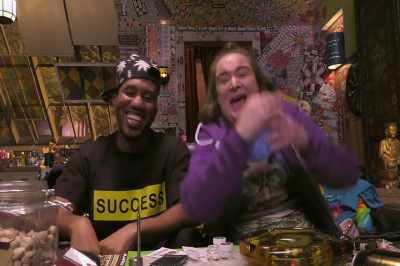 Okay, okay, so, Ruth
is getting massled... - Disjointed