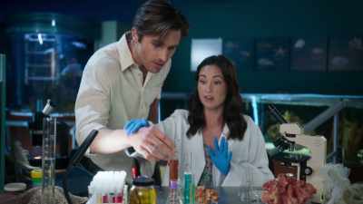 Okay, please don't touch
anything. - Love on the Reef