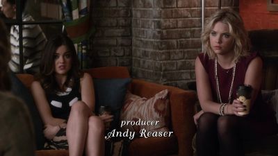 OKAY, PLEASE TELL ME
NO ONE ELSE BOUGHT THAT. - Pretty Little Liars