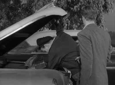 Okay, put the hood down. - Alfred Hitchcock Presents