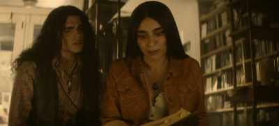 Okay. Runes, prunes,
what is this damn box already? - The Winchesters