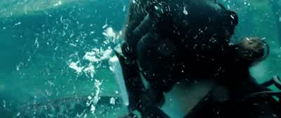Okay. Wow. I'm going to try to hit it in the eye. Damn it. - The Meg