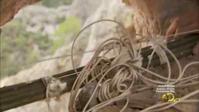 OKAY, SEE IF WE CAN
MAKE THIS WORK NOW. - Man vs. Wild