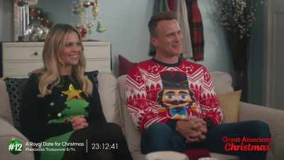 - Okay, see... perfect.
Alright, so. - My Christmas Hero