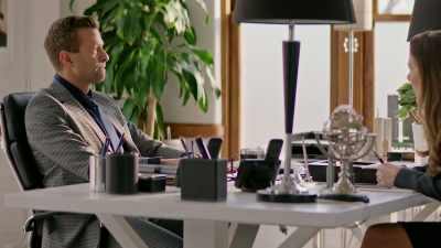 - Okay. Set up a meeting
with the langfords, - Danger in the House