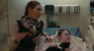 - Okay, she's just doing
a quick song for Justine. - Justine