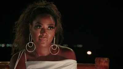- Okay, so she's playing
the victim card again. - The Real Housewives Ultimate Girls Trip