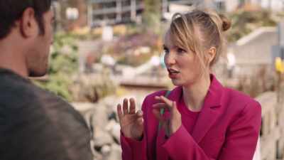 Okay, when she's talking to you, - The Proposal Spot