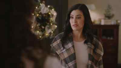 Okay. So, when are you
going to see him again? - Unwrapping Christmas: Mia's Prince