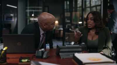 Okay, so, she asked me to speak - The Rookie: Feds