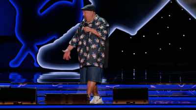 Okay? So we get back to the house,
and it hasn't even been an hour. - Gabriel Iglesias: Stadium Fluffy