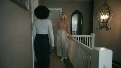Okay. So this,
that's where Maizy and I sleep. - Sister Wife Murder