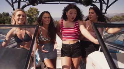 Okay. So you use
a dental dam for safety, - American Pie Presents: Girls' Rules