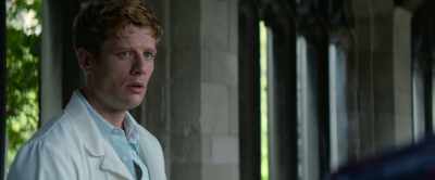Okay, something is happening to us,
and my mind is playing tricks on me. - Flatliners