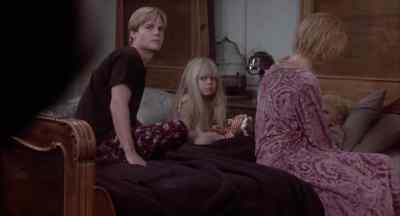 - Okay. Stace.
- I didn't mean to. - Flowers in the Attic