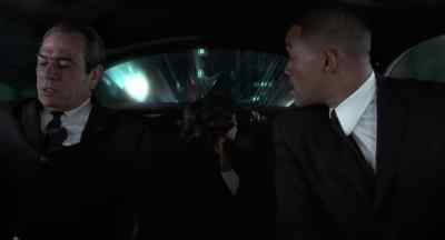 Okay, straight down. - Men in Black II