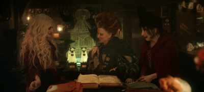 Okay, sure.
But you know, Billy was my lover. - Hocus Pocus 2