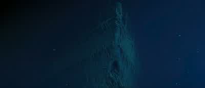 Okay, take her up and over the bow rail. - Titanic