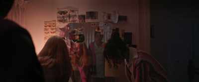 Okay, that's enough.
I think we should... go. - Grafted