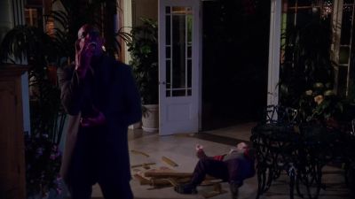 - Okay, that's new.
- Demon with demon filling. - Charmed