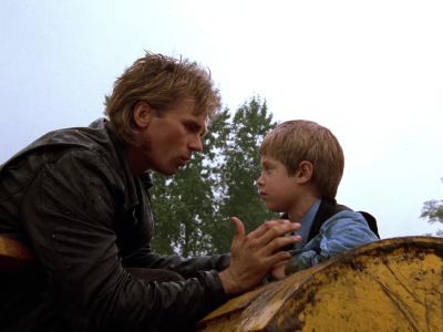 Okay, that's not terrifying. - MacGyver