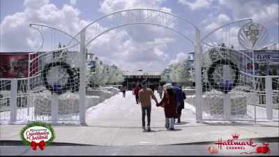 Okay, so the idea is
to make it feel vibrant, - Christmas at Graceland: Home for the Holidays