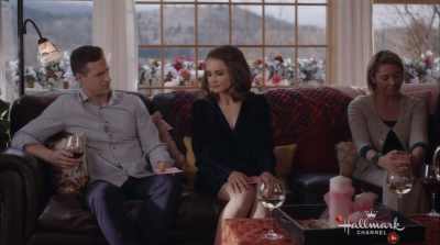 Okay, so the score
is one to zero. - Valentine in the Vineyard