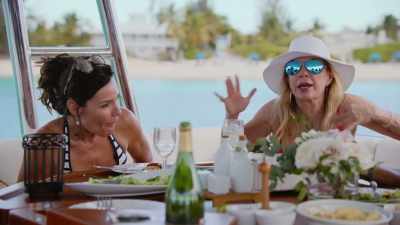 - Okay, the whole thing
about Tom D'Agostino - The Real Housewives Ultimate Girls Trip