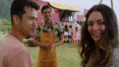 Okay then, uh, then go grab
that table - Aloha Heart