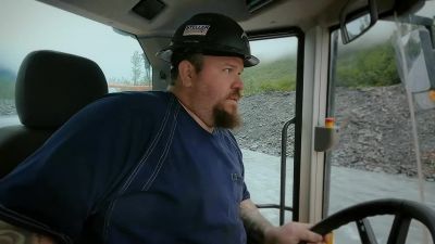 Okay. There you go.
Come on. - Gold Rush