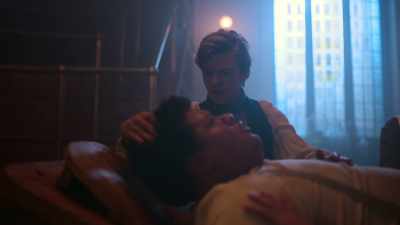 Okay, try to stay still.
Keep that head steady. - The Artful Dodger