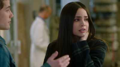 Okay, uh, go, go - Pretty Little Liars: The Perfectionists