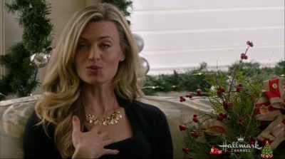 - Okay, uh, this one.
- Okay. - Christmas in Love